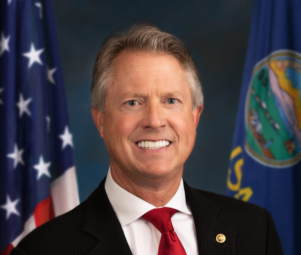 senator-marshall-introduces-term-act-on-limits-for-federal-employees
